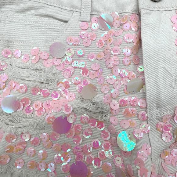 NWT Denim Co. Mini Shorts Women's Sz 6 White Iridescent Pink Distressed Raw Hem - Picture 3 of 14